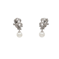 Diamond Dangling Pearl Earring (14K)