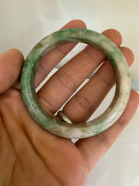 Green/White Jade Bangle (Type A)