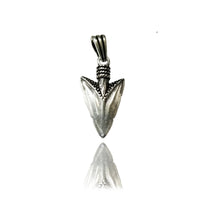 Arrow Pendant (Sterling Silver)