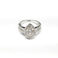 Glamorous Women's CZ Ring (Sterling Silver)