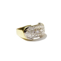 Ovale Iced Out CZ Crystals Ring (14K)
