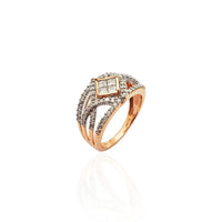 Diamond Windowed Twist Cocktail Ring (10K)