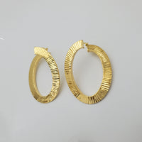 Diamond Cut Twist Hoop Earrings (14K)