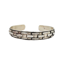 Textured Bangle (Silver)