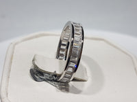Baguette Eternity Band - Lucky Diamond 恆福珠寶金行 New York City 169 Canal Street 10013 Jewelry store Playboi Charlie Chinatown @luckydiamondny 2124311180