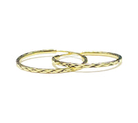 Yellow Gold Diamond-Cut Hoop Earring (14K)