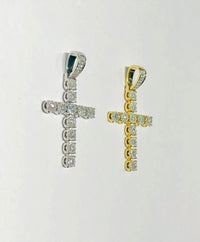 Round Diamond Cross Pendant (14K)