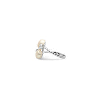 Cubic Zirconia and Pearl Ring (Silver)