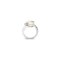 Cubic Zirconia and Pearl Ring (Silver)