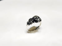 Antique-Finish Twin Skull Ring (Silver)