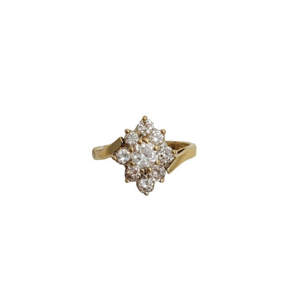 Zirconia Halo Flower Ring (14K)
