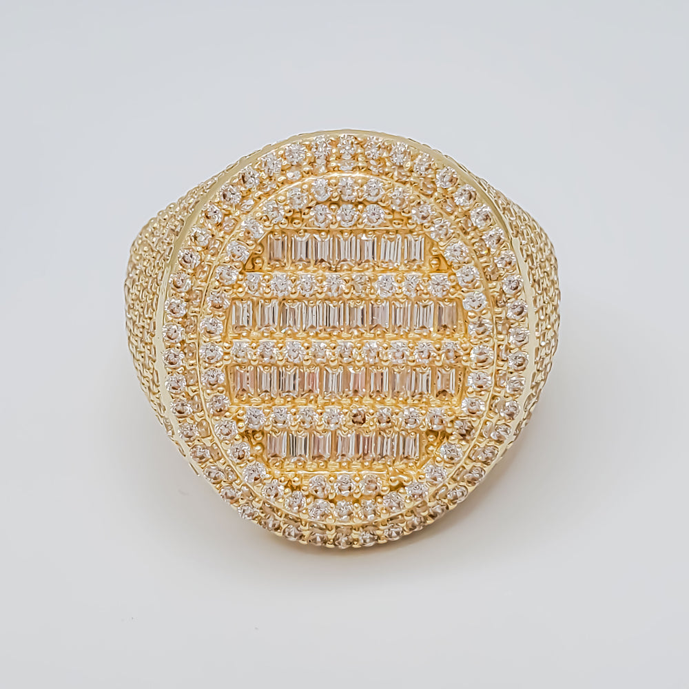 Iced-Out Emerald and round cut Ring (14K)