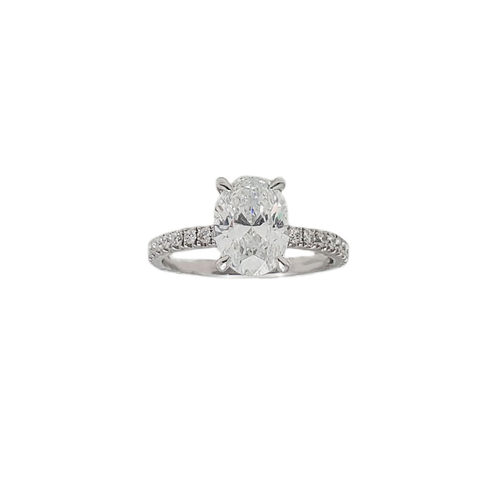 Oval Diamond Engagement Ring (14K)