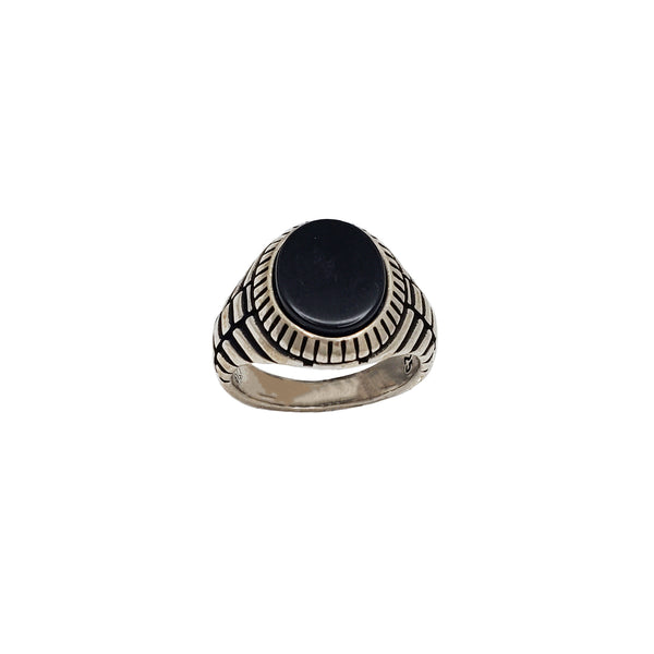 Antique-Finish Fishbone Band Accent Oval Onyx Ring (Silver)