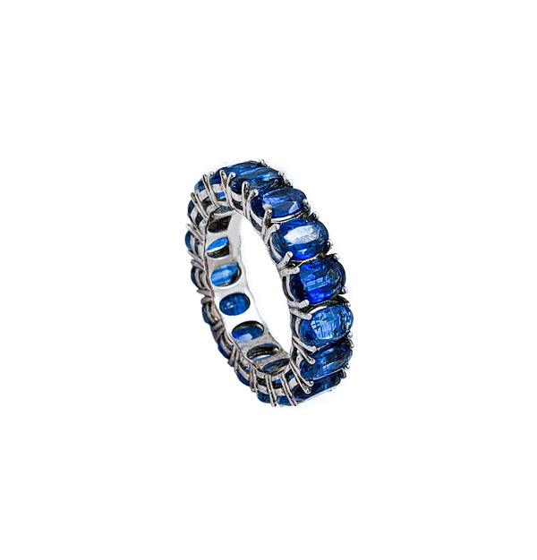 Oval Sapphire Eternity Ring (Silver)