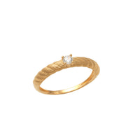 Solitaire Diamond Textured Band Ring (14K)