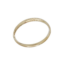 Diamond Cut Bangle Bracelet (14K)