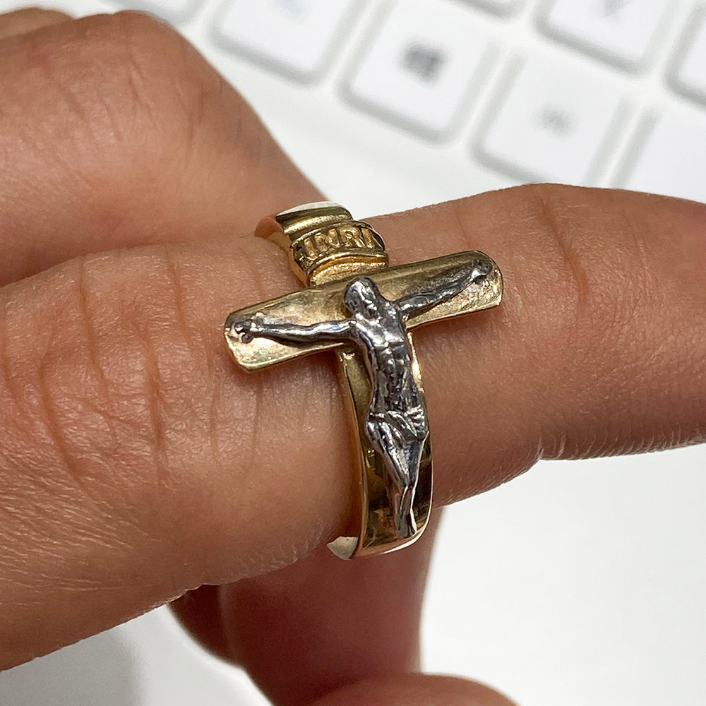 Two-Tone Crucifix Ring (14K) – Popular J