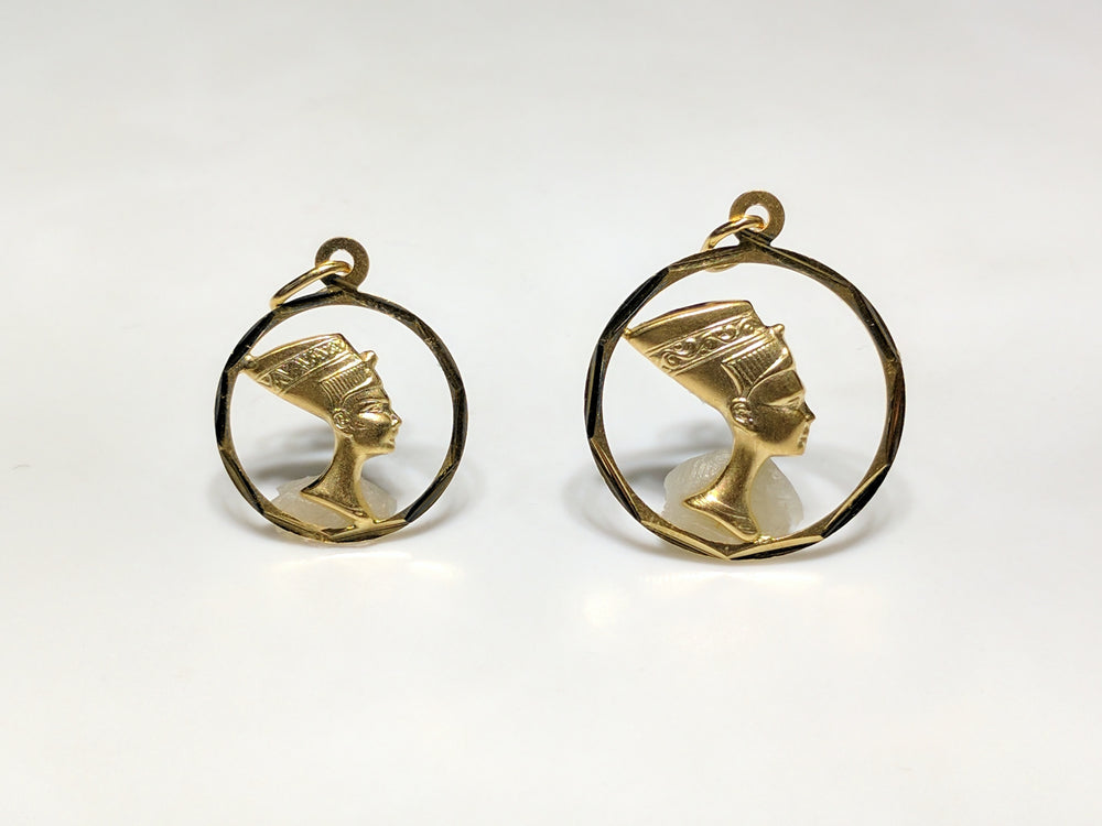 Framed Nefertiti Medallion Pendant 14K