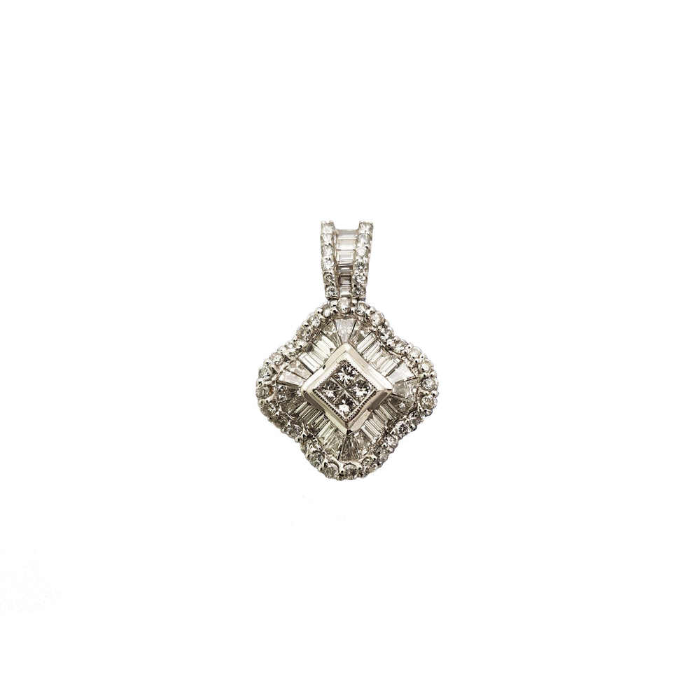 Diamond Flower Pendant (18K)