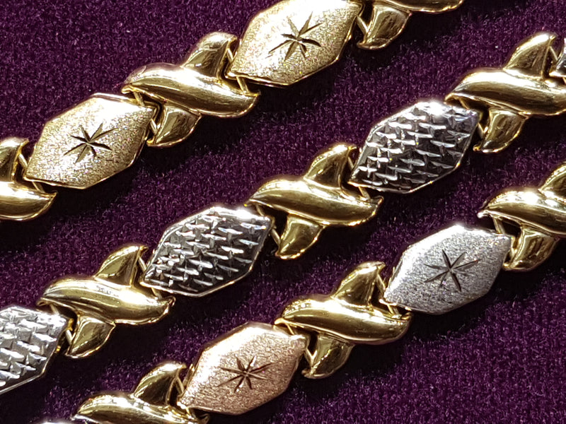 XOXO Bracelet (14K) close - Popular Jewelry - New  York