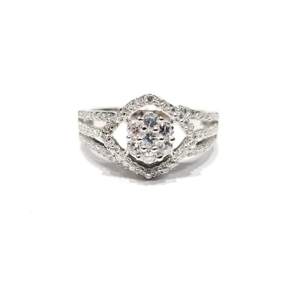 Glamorous Women CZ Ring (Sterling Silver)