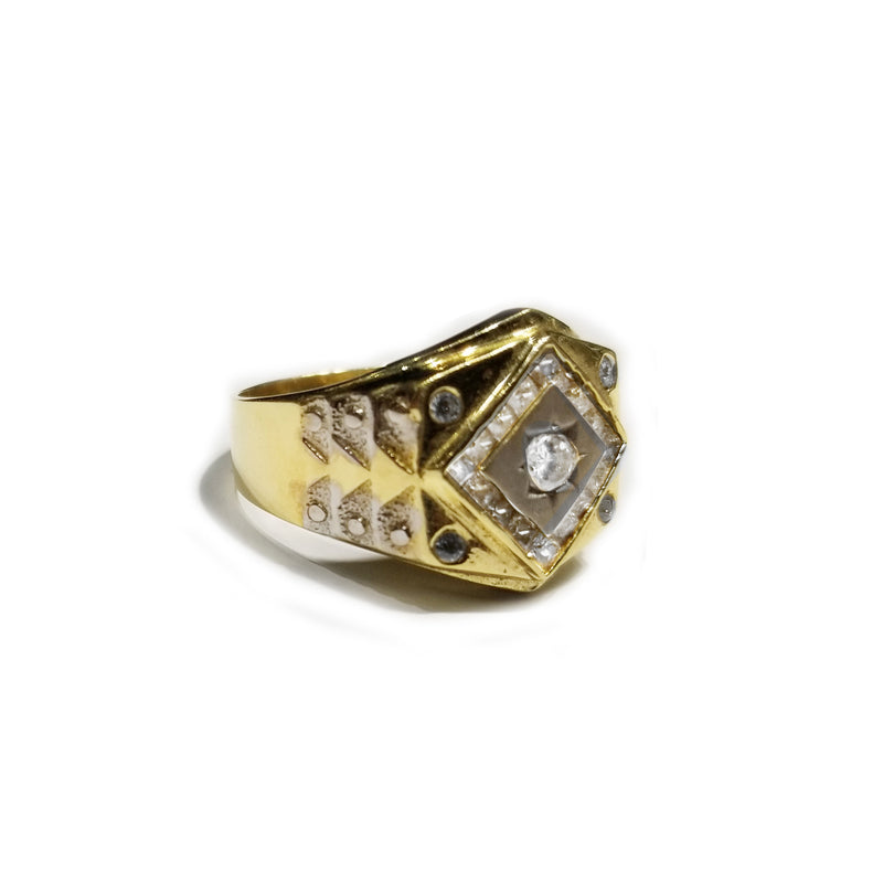 Diamond Shaped CZ Crystal Cocktail Yellow Gold Ring (14K)