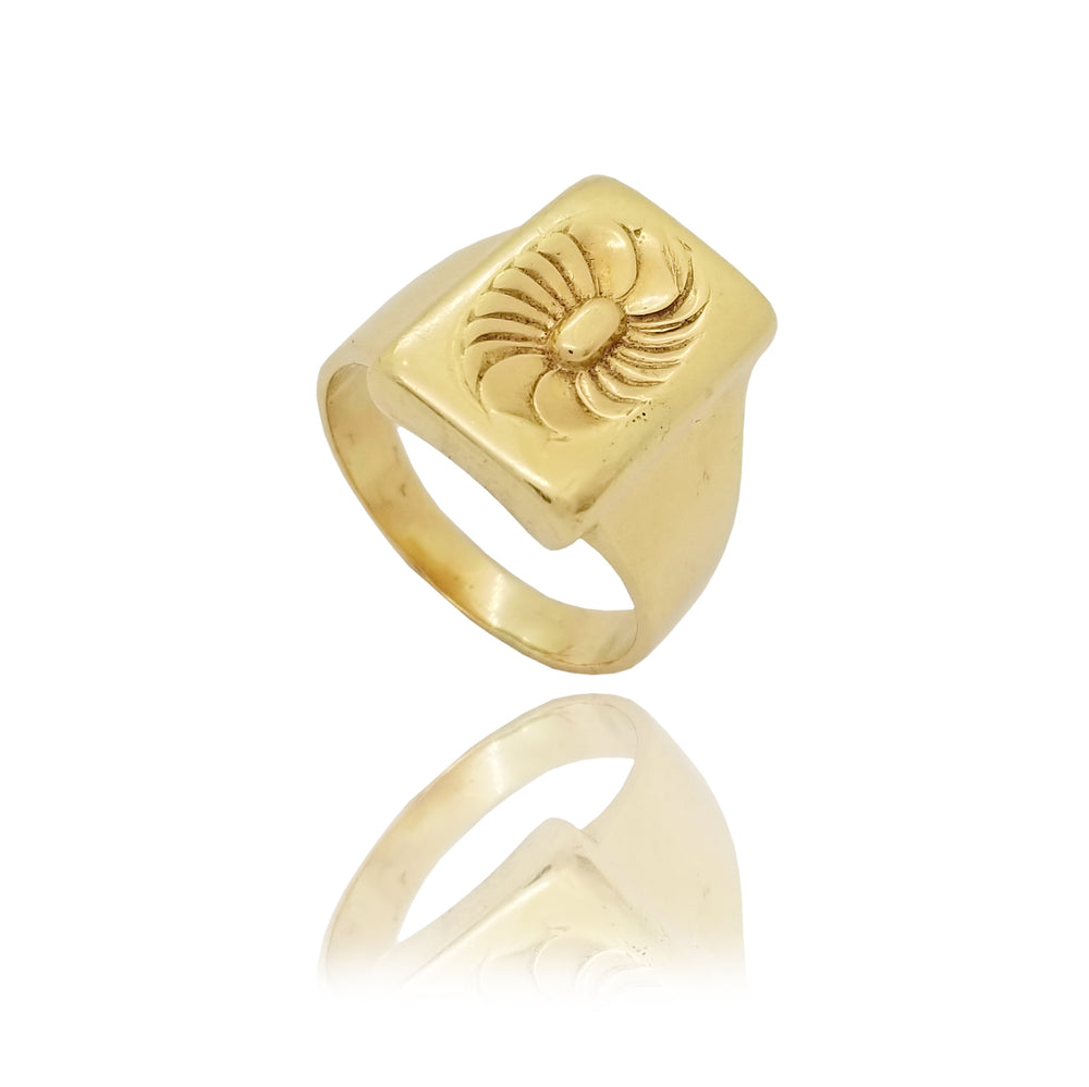 Spiral Door Yellow Gold Ring (14K)
