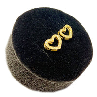 Mga ariyos sa Puso sa Diamond (14K).