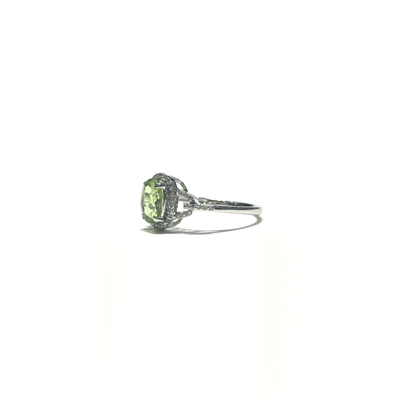 Oval Peridot Diamond French Halo Ring (14K) side - Popular Jewelry - New York