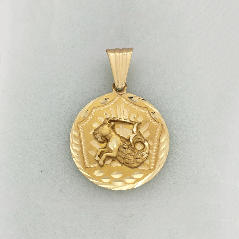 Capricorn Zodiac Sign Diamond Cut Medallion Pendant (14K) - Popular Jewelry