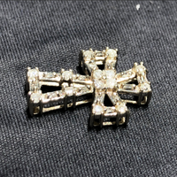 Pendant Pattée Diamond Cross (14K)