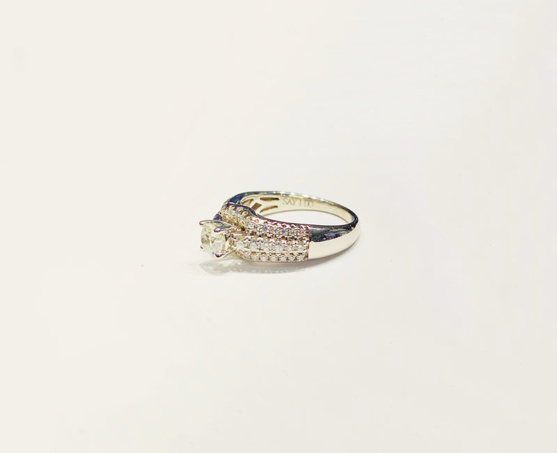 Diamond Ring (14K).