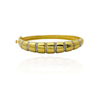 Diamond Spide Design Bangle Bracelet (14K).
