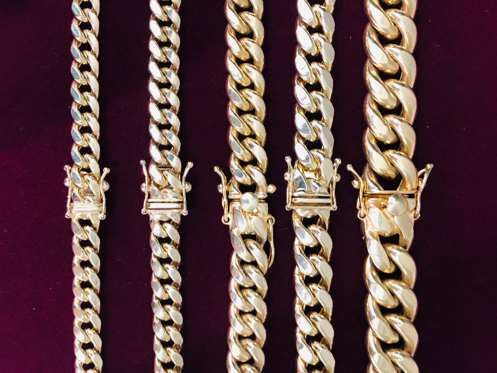 Lightweight Miami Cuban Link Chain Box Lock (10K)