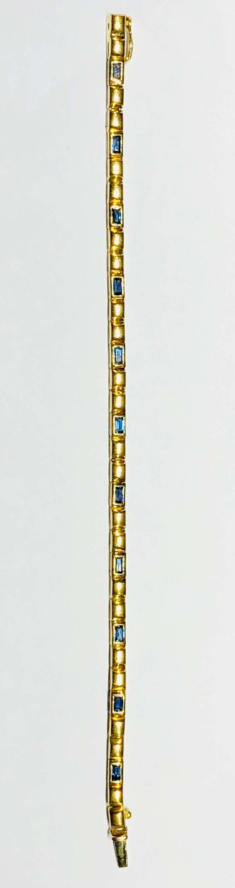 Rectangle Sapphire Bracelet (18K)