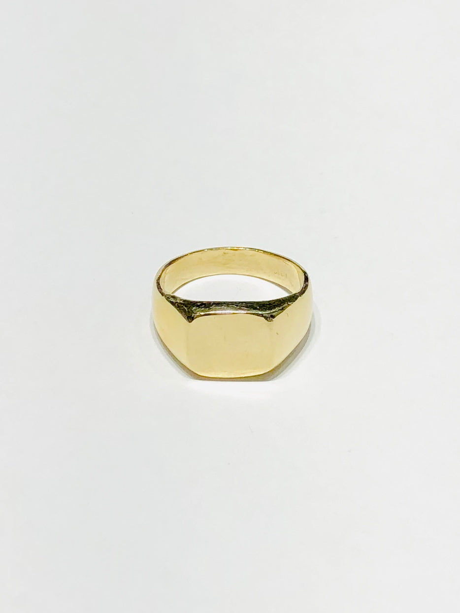 Square Solid Shiny Signet Ring (14K)