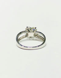 White Heart Diamond Ring (14K)