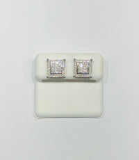 Square Diamond Stud Earrings (14K)