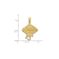 Textured Stingray Pendant (14K)