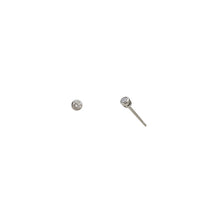 [2.8 mm] Diamond Bezel Stud Earrings (14K)