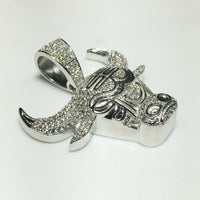 Iced-Out Bull Head Hengiskraut - Popular Jewelry