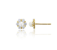 Freshwater Pearl Flower Stud Earrings (14K)