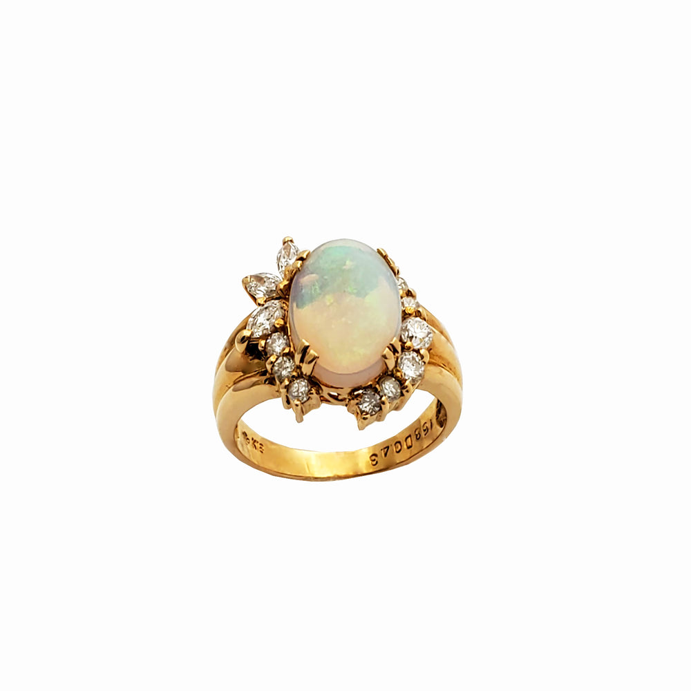 Diamond & Opal Cocktail Ring (18k)