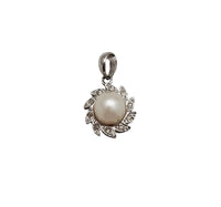 Diamond Pearl Flower Pendant (14K)