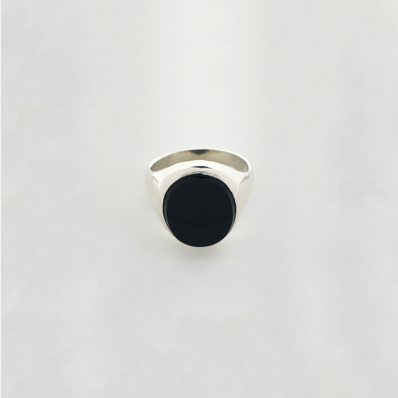 Oval Black Onyx Ring (Silver) Front - Popular Jewelry - New York