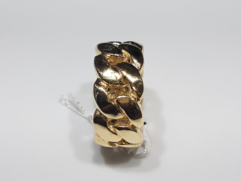 Custom Cuban Link Ring - Lucky Diamond 恆福珠寶金行 New York City 169 Canal Street 10013 Jewelry store Playboi Charlie Chinatown @luckydiamondny 2124311180